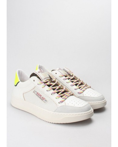 SNEAKER SNEAKER