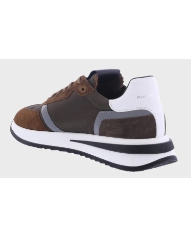 SNEAKER SNEAKER